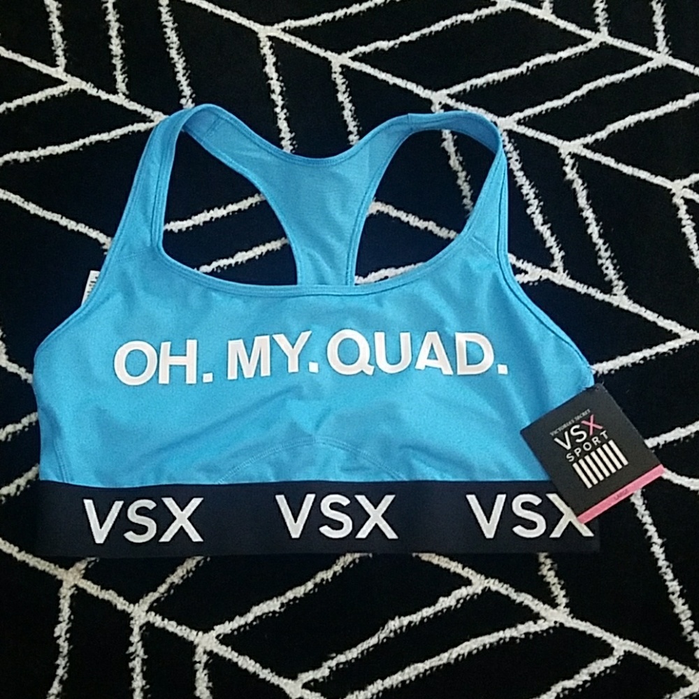NWT - VICTORIA SECRET SPORTS BRA